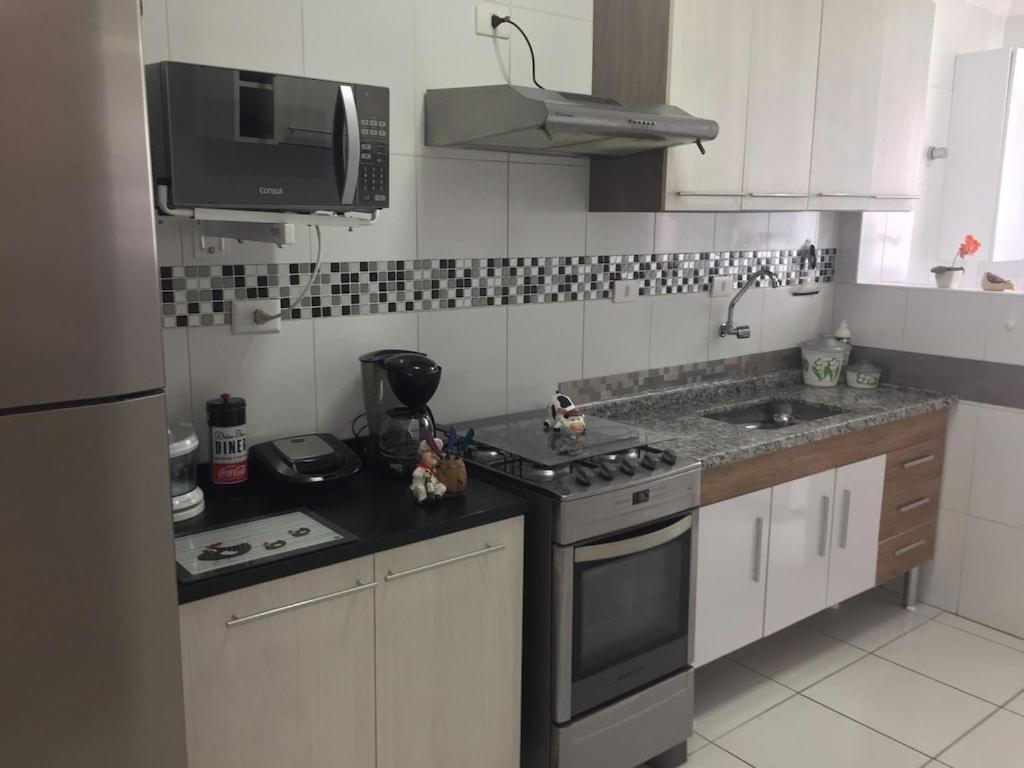 Apto Lindo Novo, Otima Localizacao Com Dois E Varanda Gourmet
